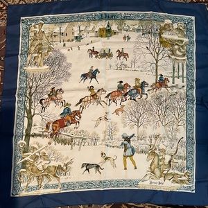 Hermes scarf great condition.